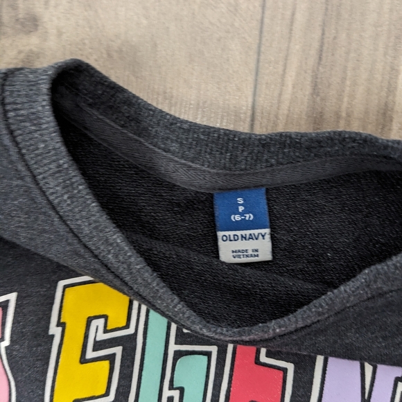 Set of 2 Old Navy Girls Small Sweatshirts Marvelous Legend - Picture 3 of 8